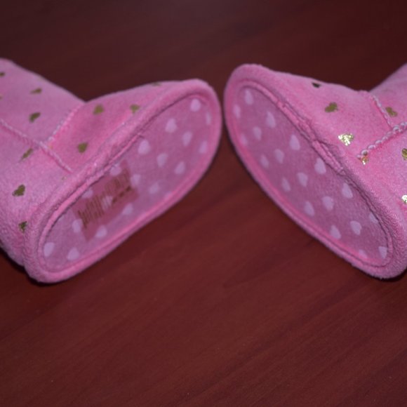 Primark Boots Pink with Golden Hearts Allover - Newborn to 3 months - Picture 6 of 6